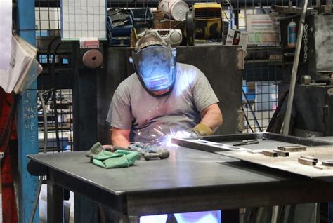 metal fabrication training|how to learn metal fabrication.